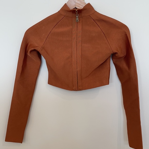 Two for less than price of one ! BOSSA crop tops! - Picture 3 of 4